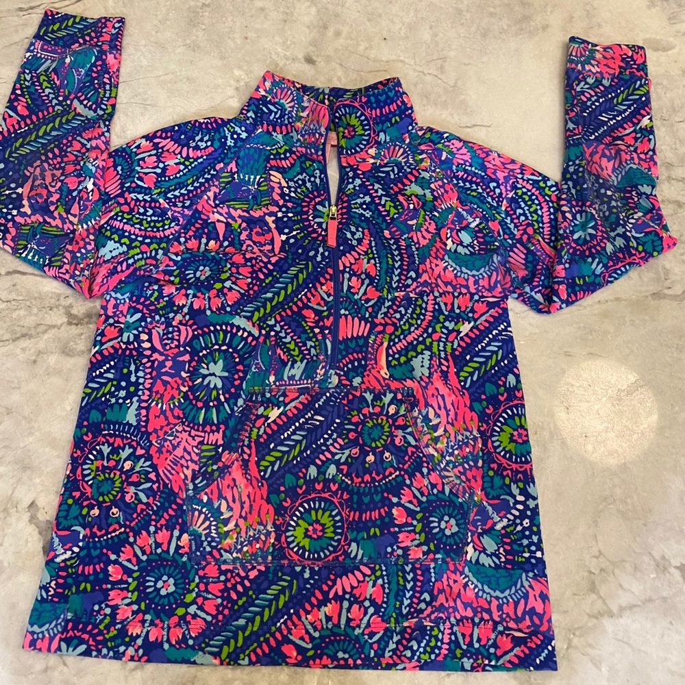 Lily Pulitzer Girls 14 Llama pattern pullover!!